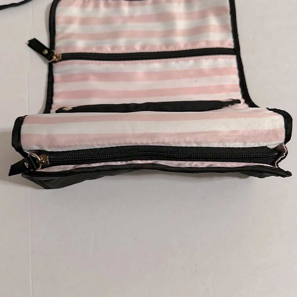Victoria’s Secret Satin Jewelery Roll / Travel Case new never used